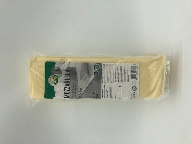 2.3 kg block of mozzarella cheese