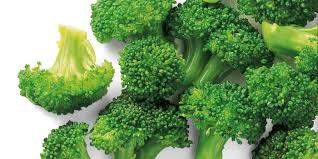 pile of fresh prepared broccoli florets
