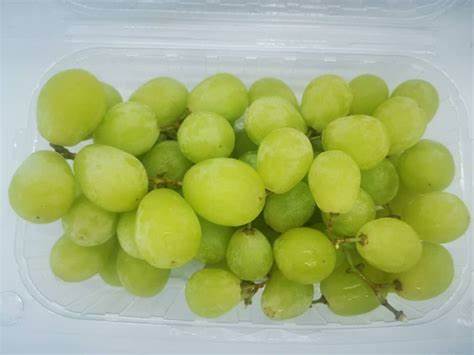 punnet of green seedless grapes